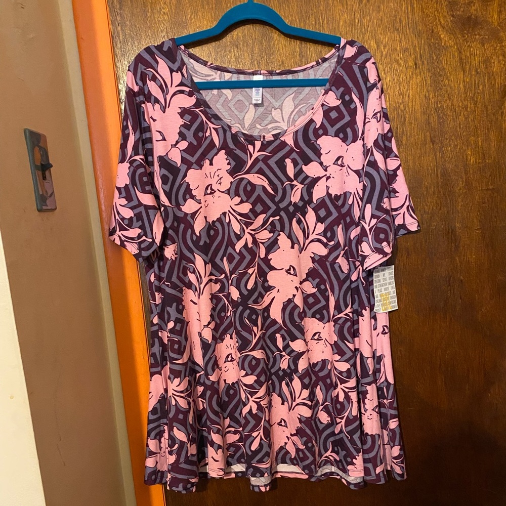 Lularoe 3X Perfect Tee Top Silky